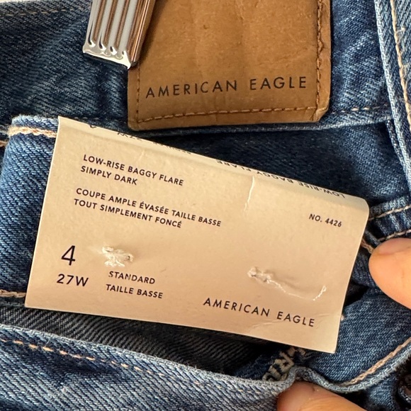 American Eagle Outfitters Low-Rise Baggy Flare Blue Jeans - Picture 3 of 6